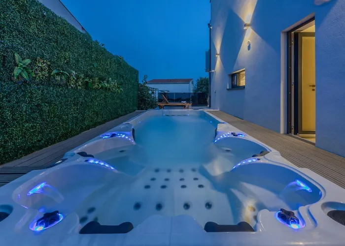 Villa Roma Sauna And Hydrotherapy Pool
