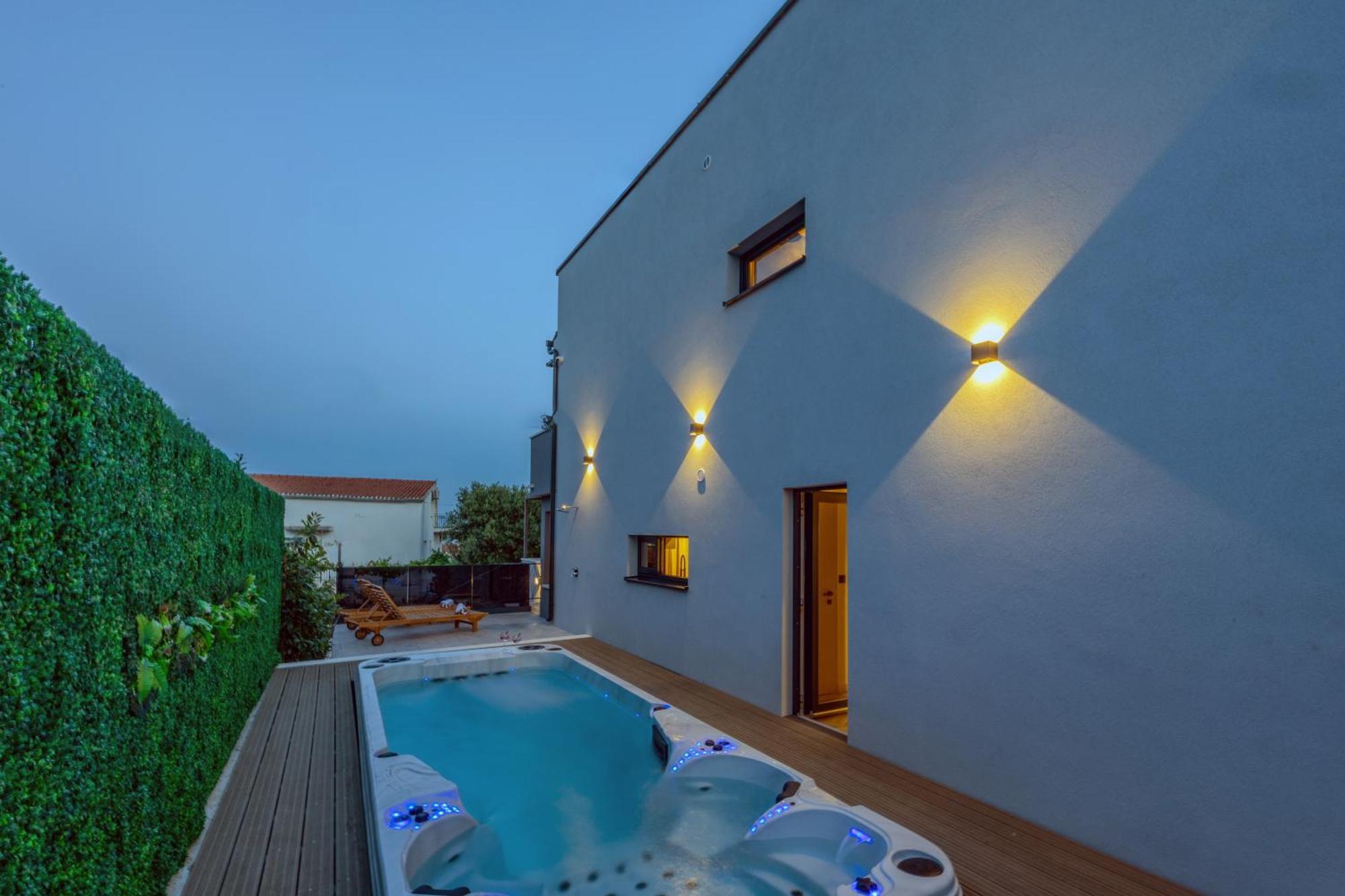 Roma Sauna And Hydrotherapy Pool *