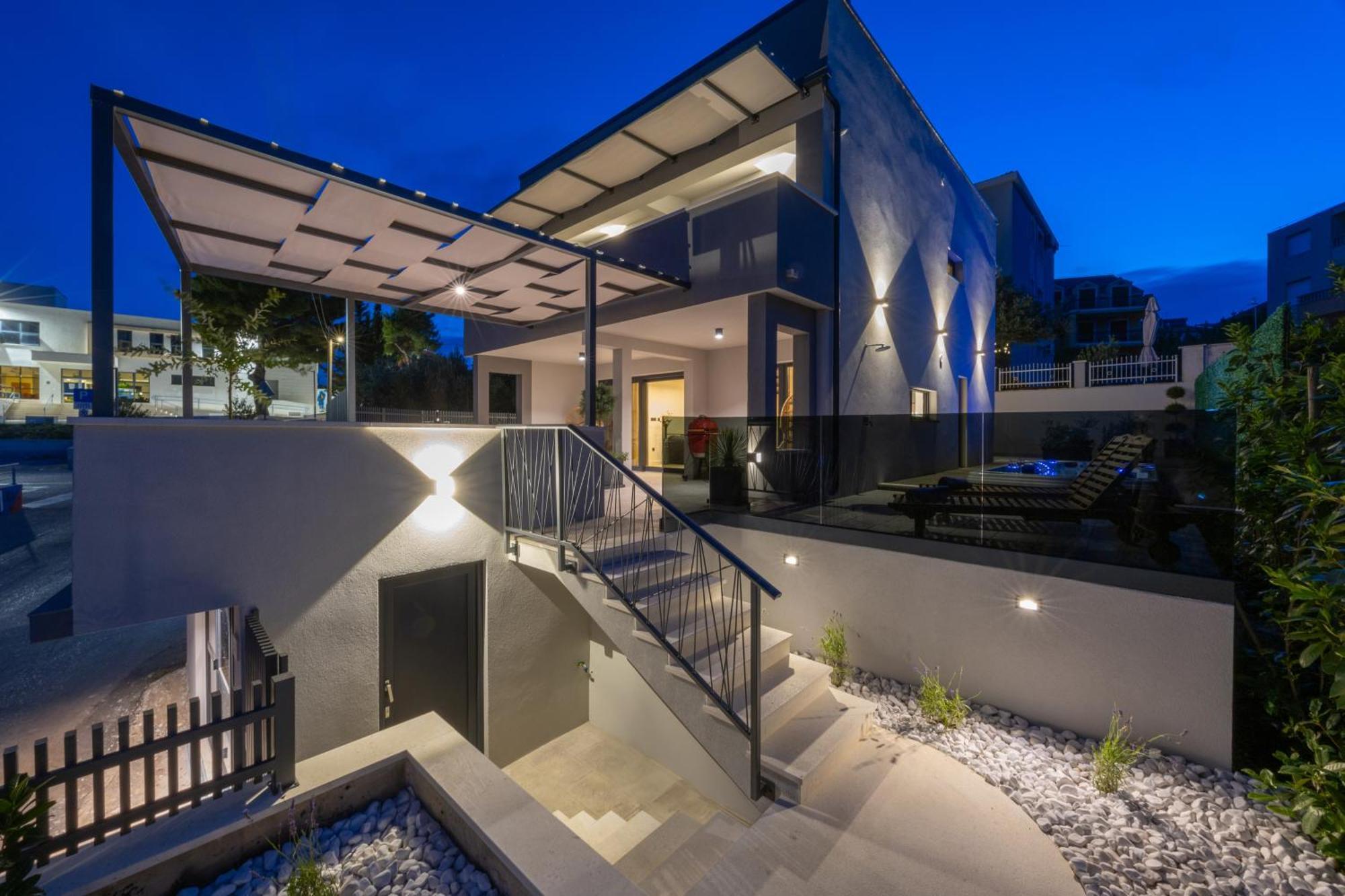 Roma Sauna And Hydrotherapy Pool Villa *