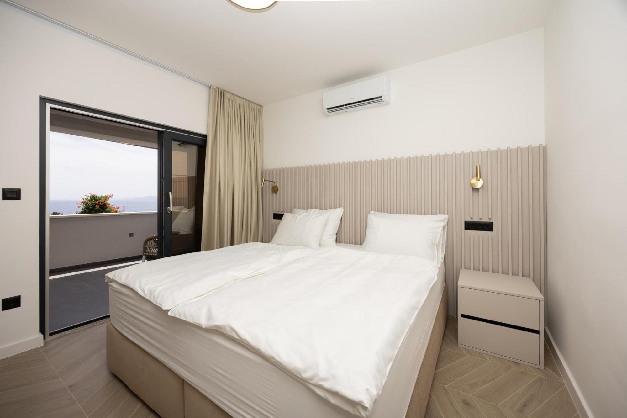 Roma Sauna And Hydrotherapy Pool Villa