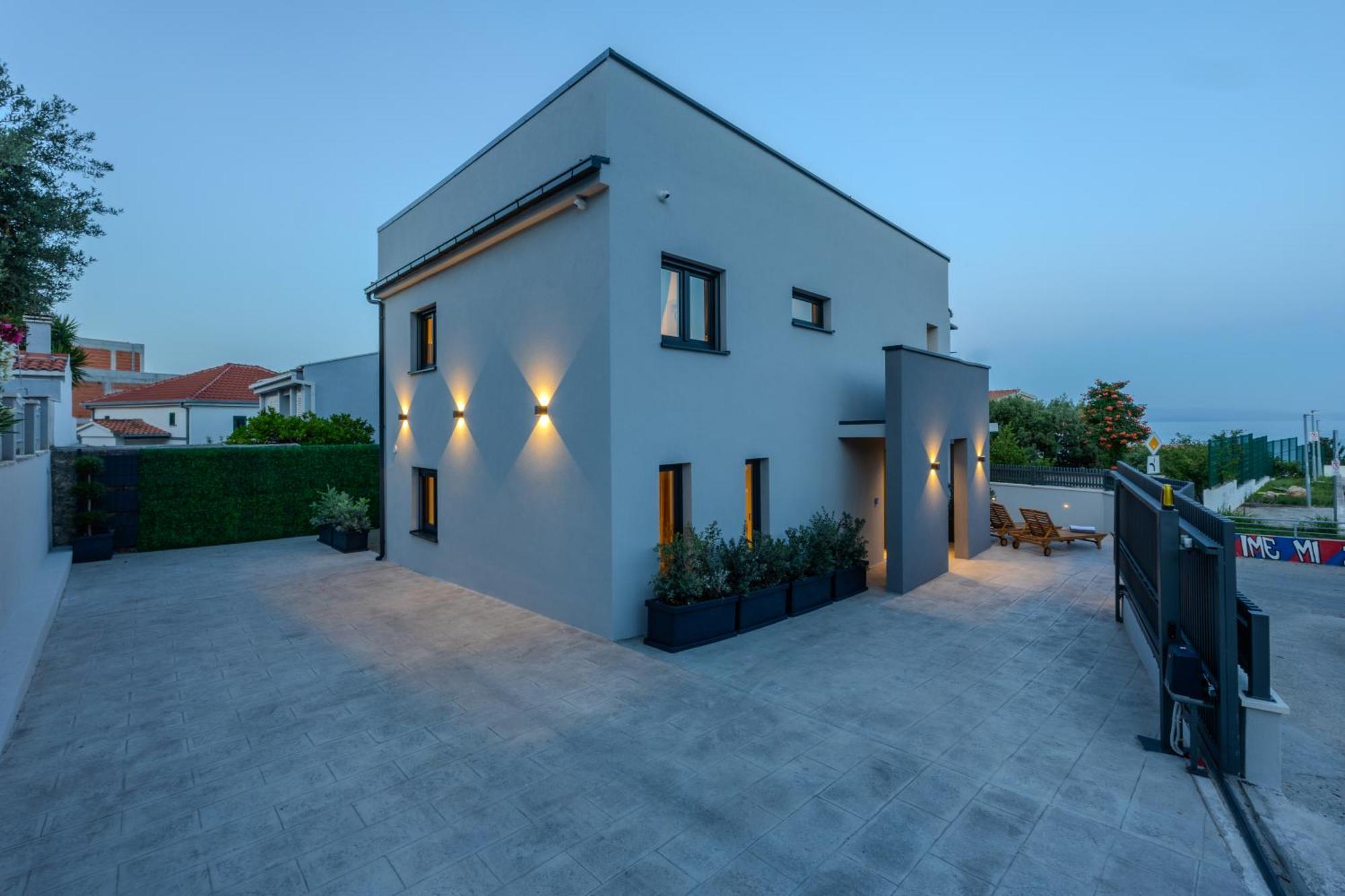 Roma Sauna And Hydrotherapy Pool